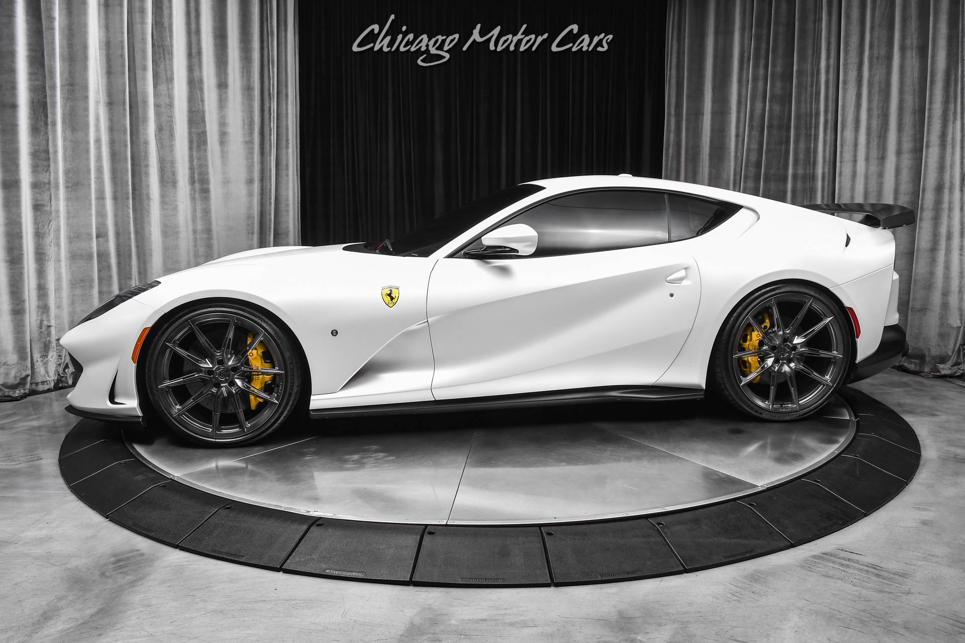 2021 Ferrari 812 -'s photo