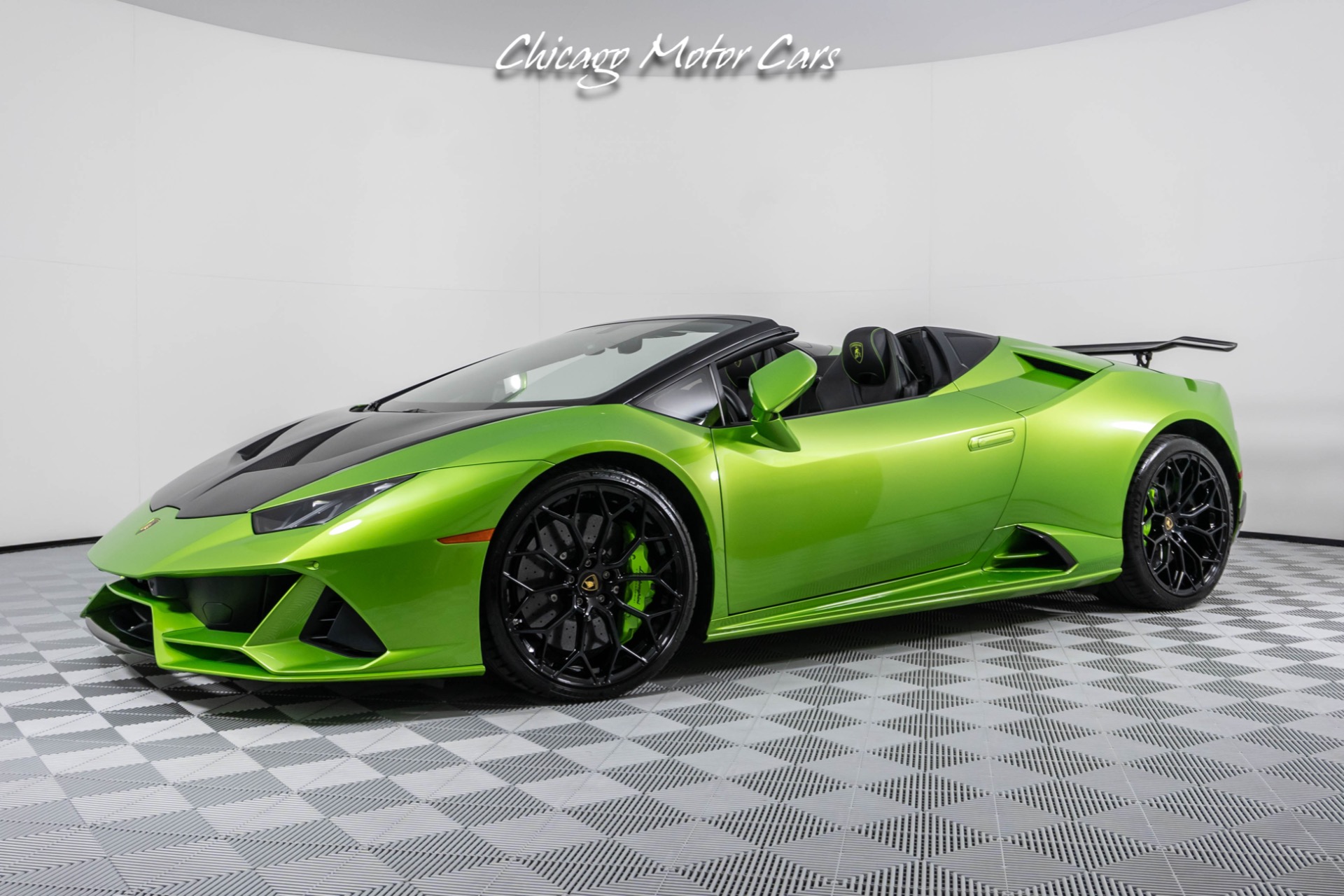 2020 Lamborghini Huracan EVO Spyder's photo