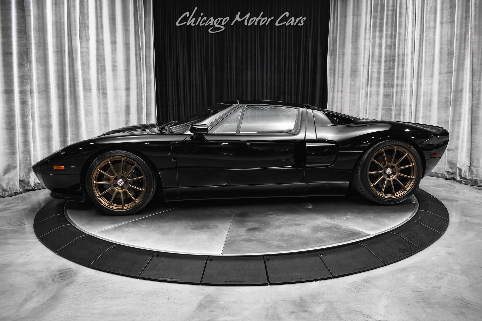 2006 Ford GT -'s photo