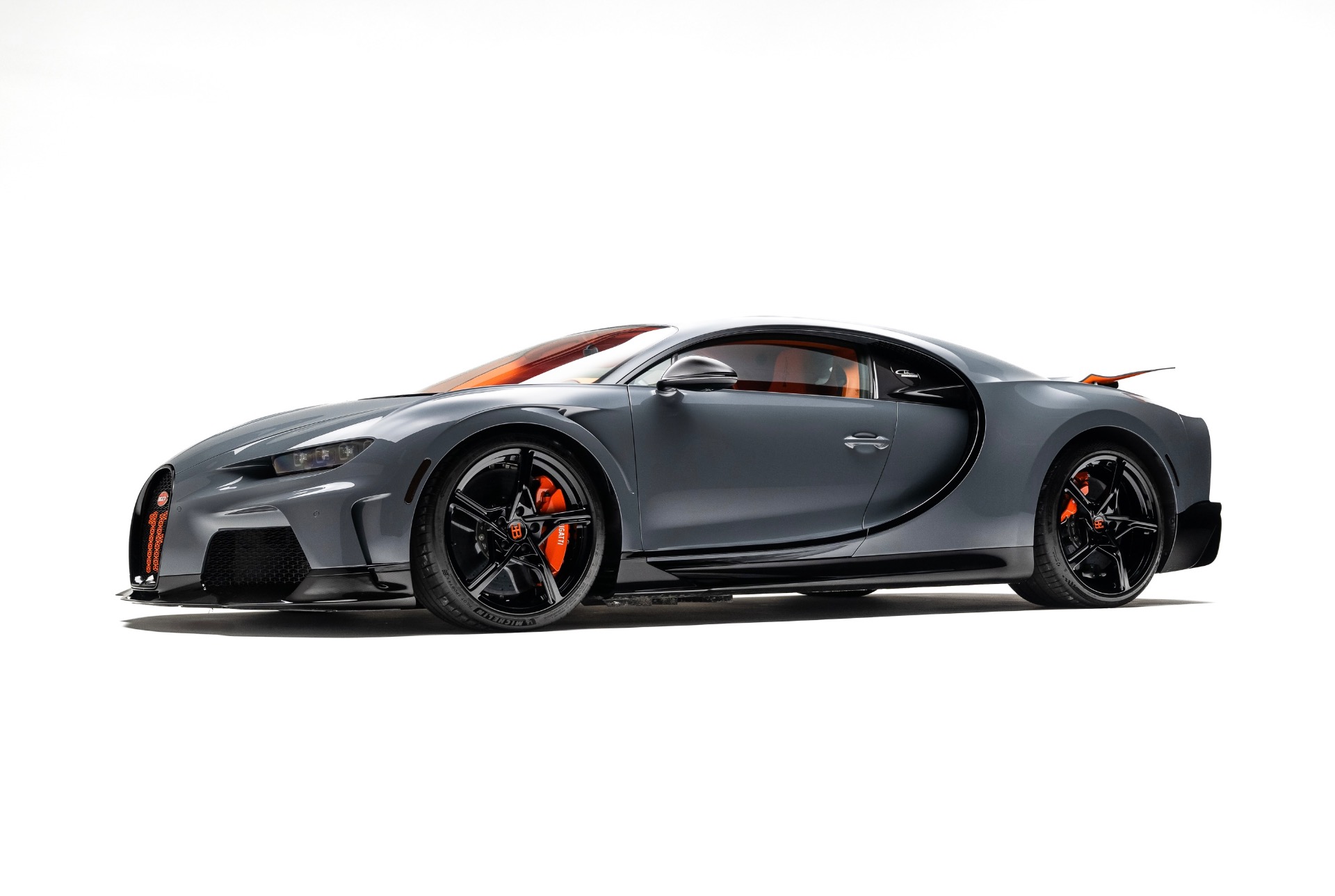 2024 Bugatti Chiron's photo