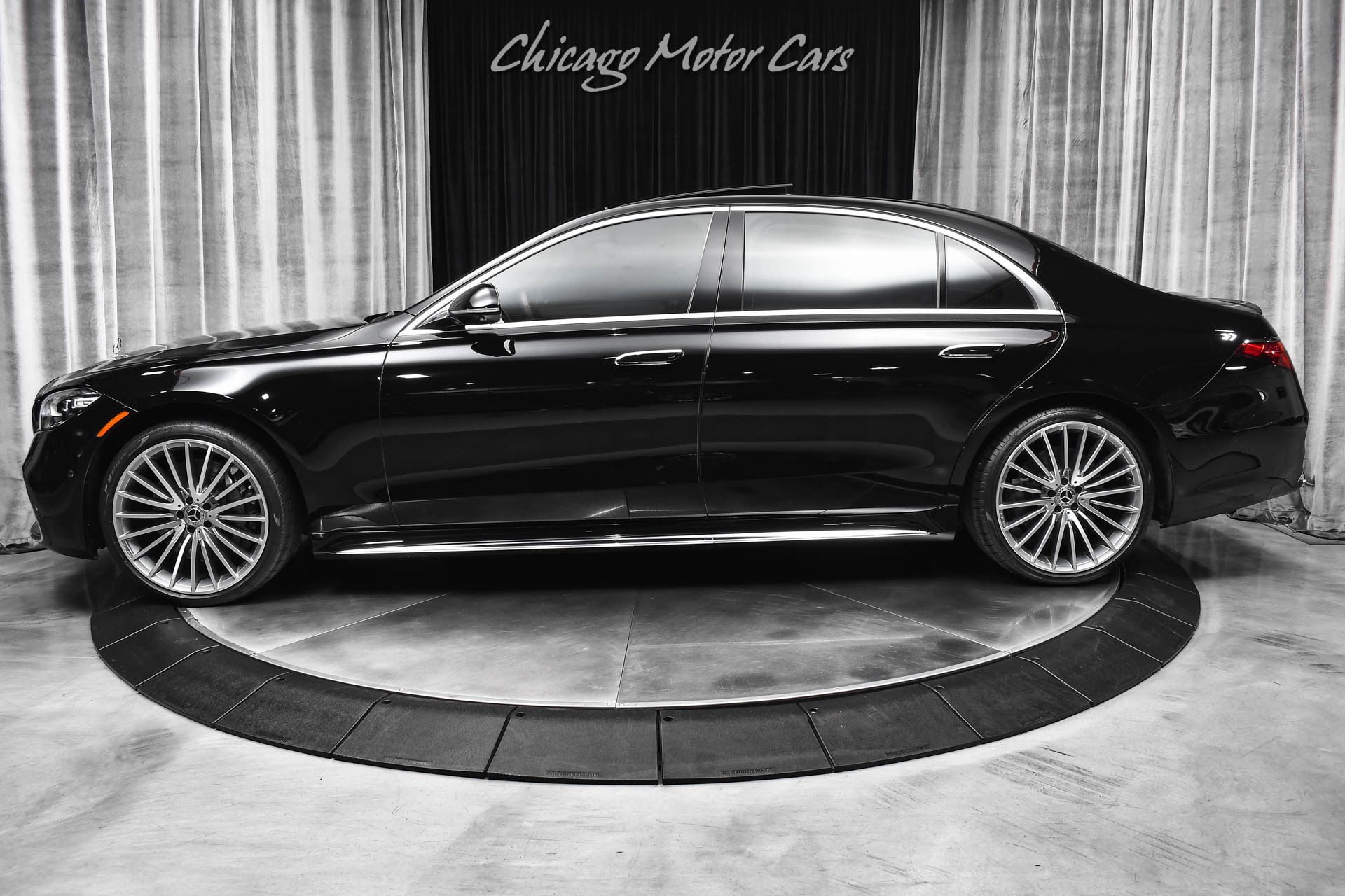 2023 Mercedes-Benz S-Class S 580 4MATIC's photo