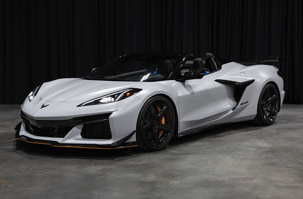 2024 Chevrolet Corvette Z06 Convertible 3LZ's photo