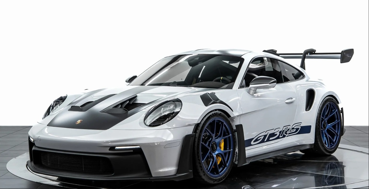 2025 Porsche 911 GT3 RS's photo
