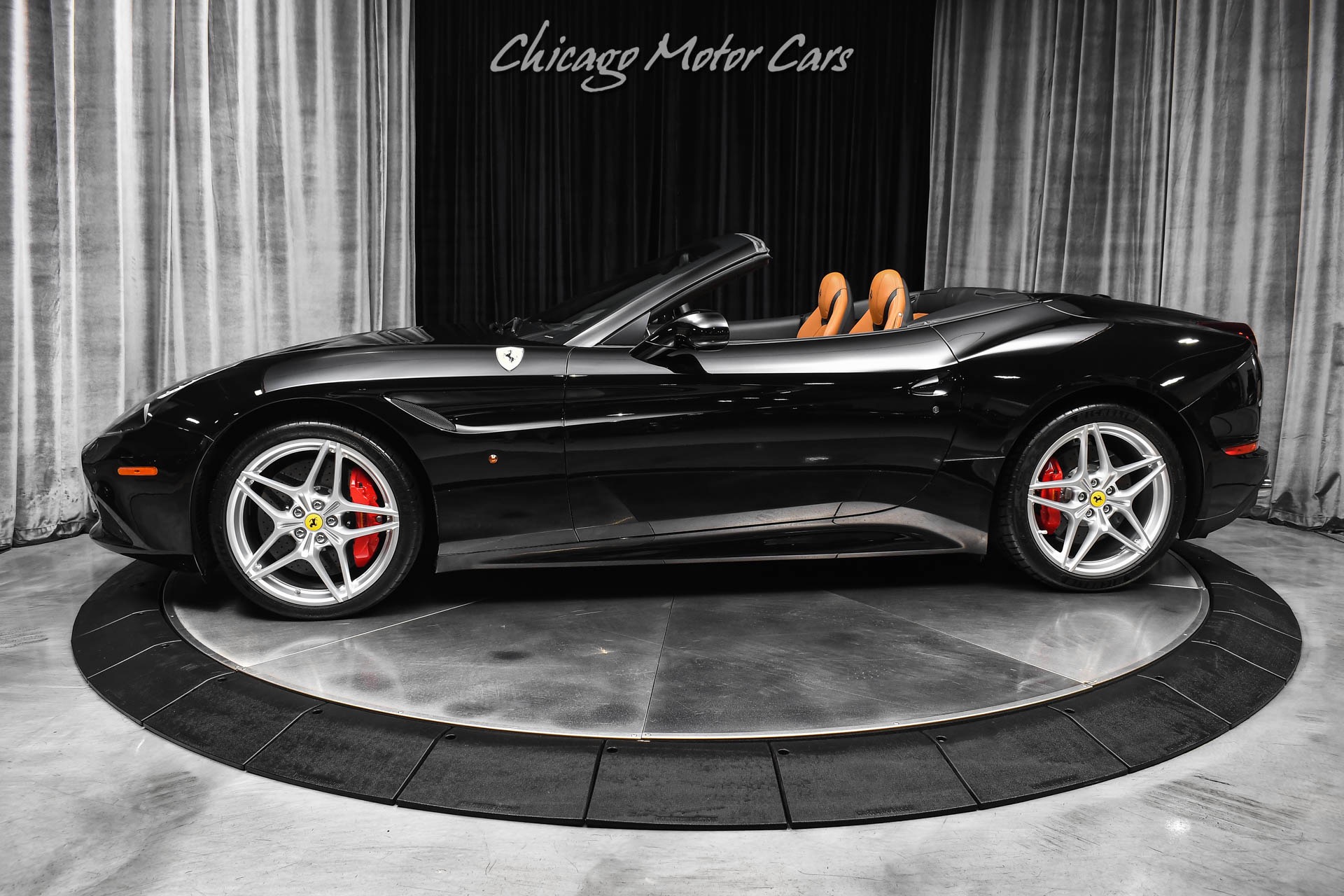 2016 Ferrari California -'s photo