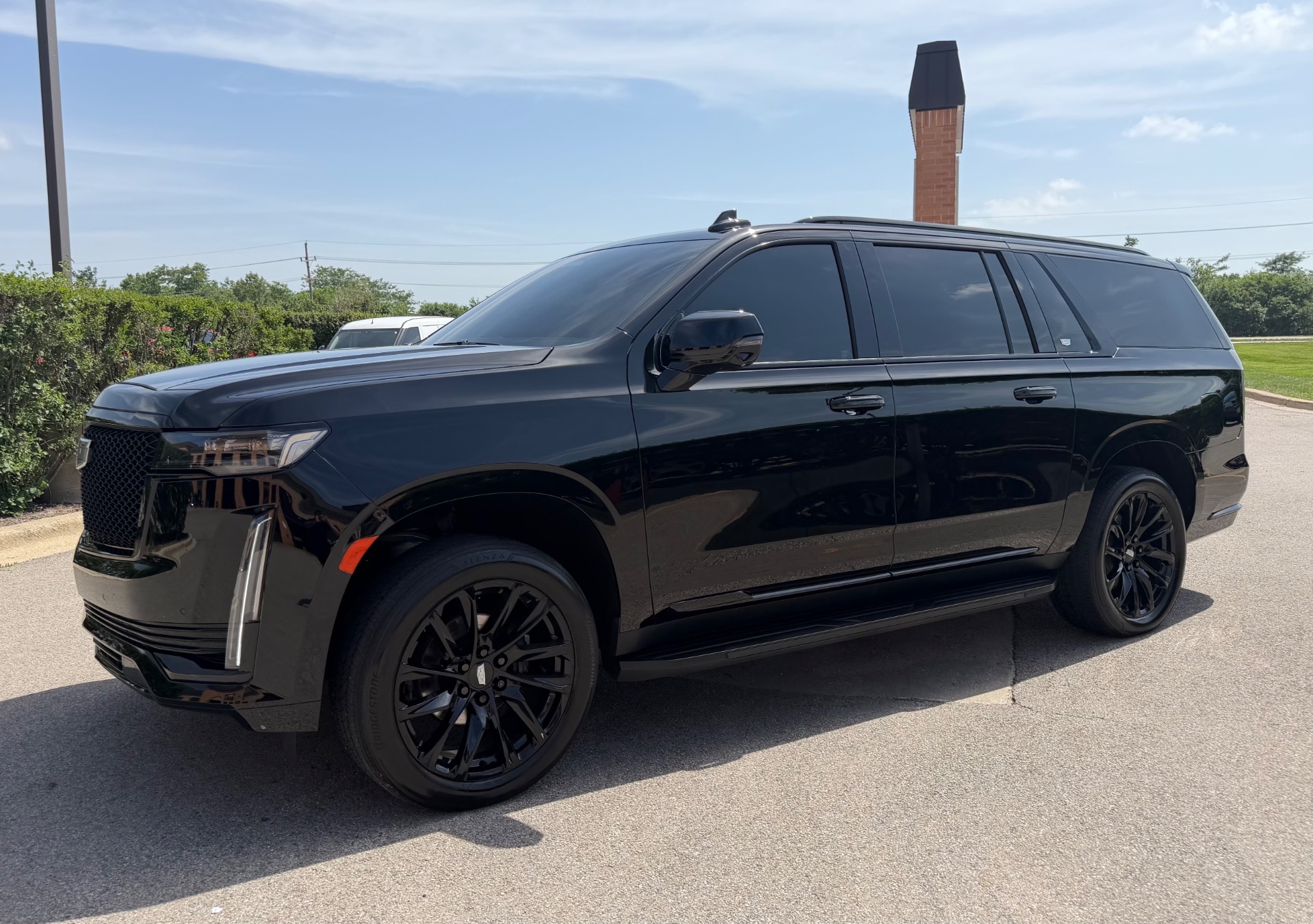 2023 Cadillac Escalade ESV 4WD Sport Platinum's photo
