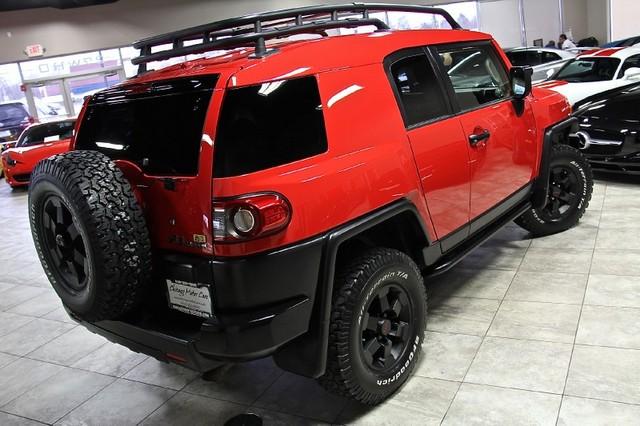 New-2012-Toyota-FJ-Cruiser