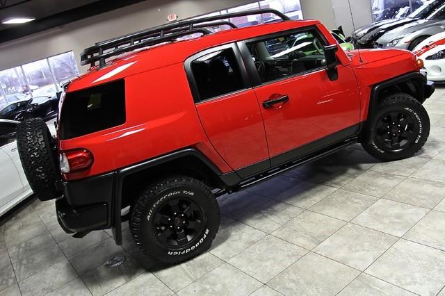 New-2012-Toyota-FJ-Cruiser