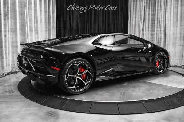 Used 2020 Lamborghini Huracan LP610-2 EVO Coupe ONLY 700 Miles! HOT Color Combo! Lifestyle + Driver Pkg! for sale Sold at Chicago Motor Cars in West Chicago IL 60185 5