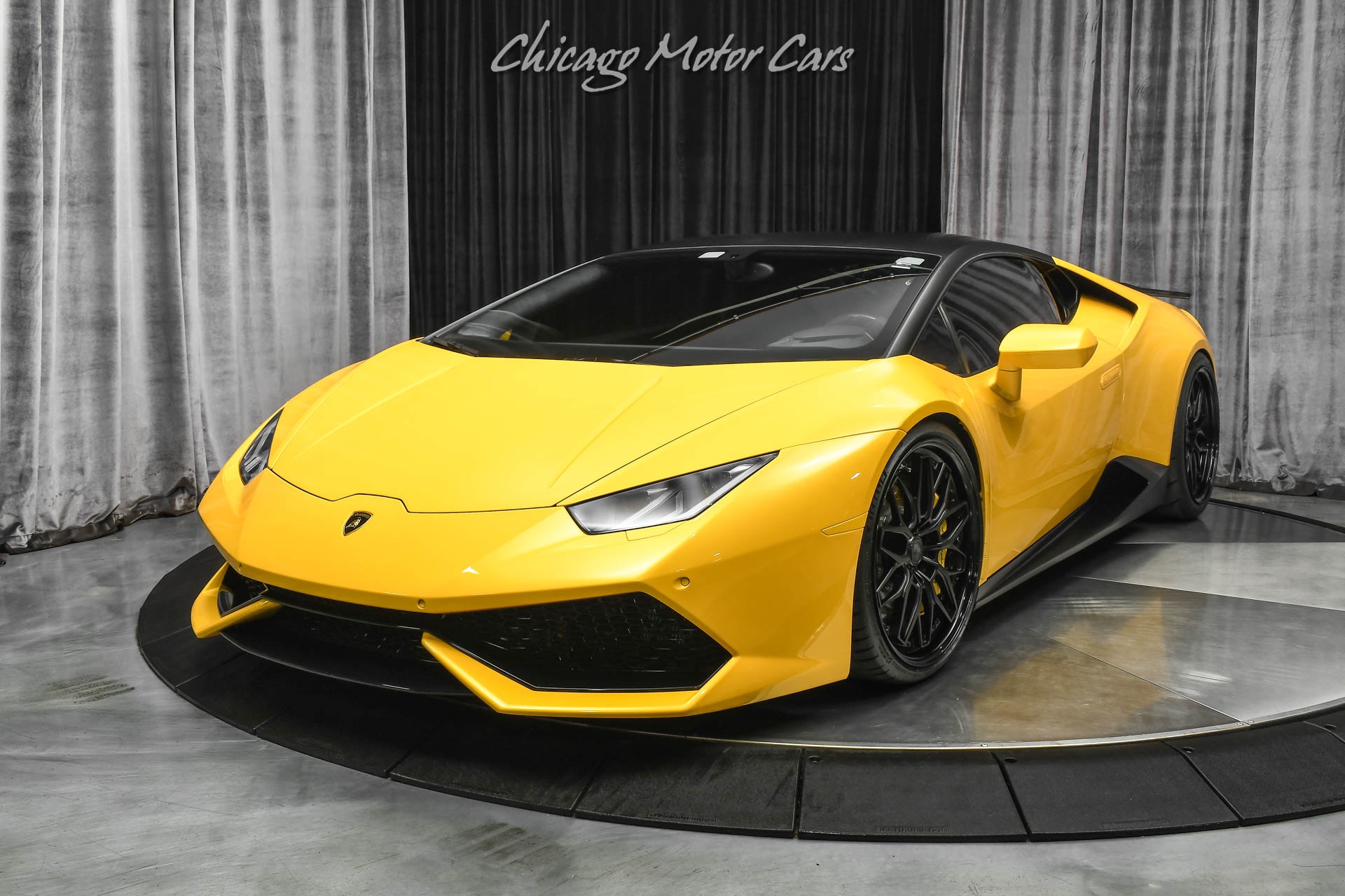 Used-2015-Lamborghini-Huracan-LP610-4-Coupe-ALPHA-9-TWIN-TURBO-900-HP-Front-Lift-LOADED