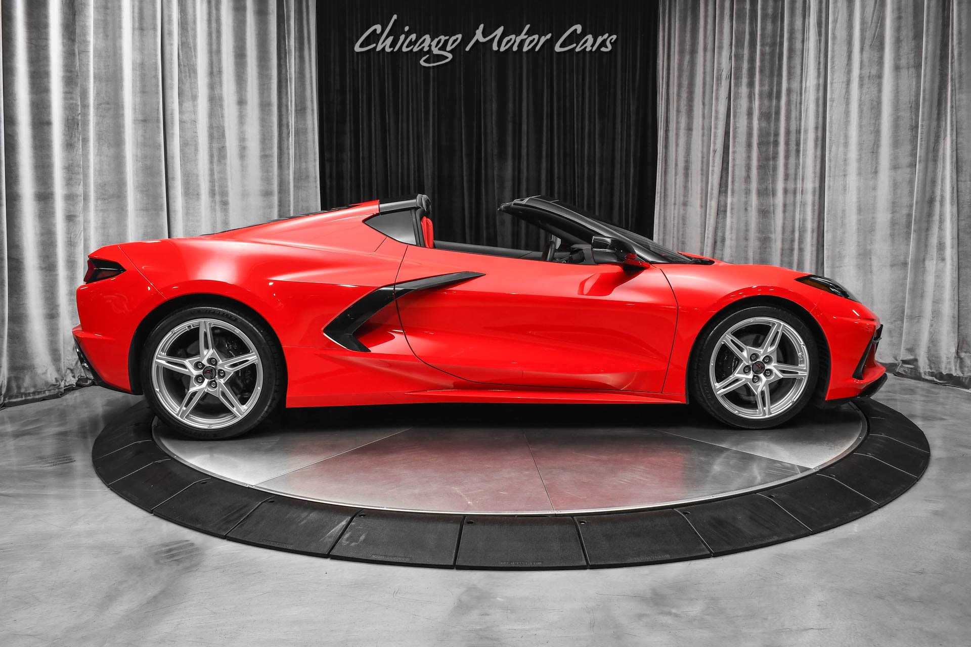 Used-2022-Chevrolet-Corvette-Stingray-C8-Coupe-ONLY-2K-Miles-HOT-Spec-Transparent-Roof-STUNNING