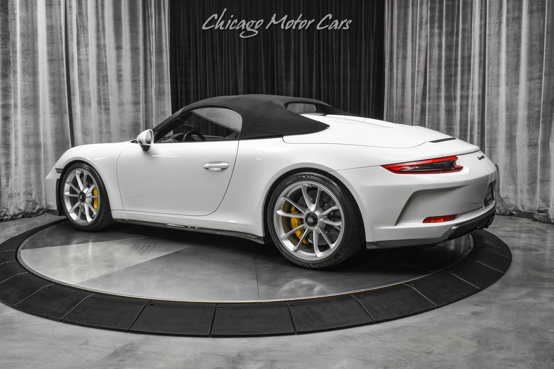 Used-2019-Porsche-911-Speedster-Convertible-LOW-Miles-Front-Lift-Chrono-6-Speed-Manual--563