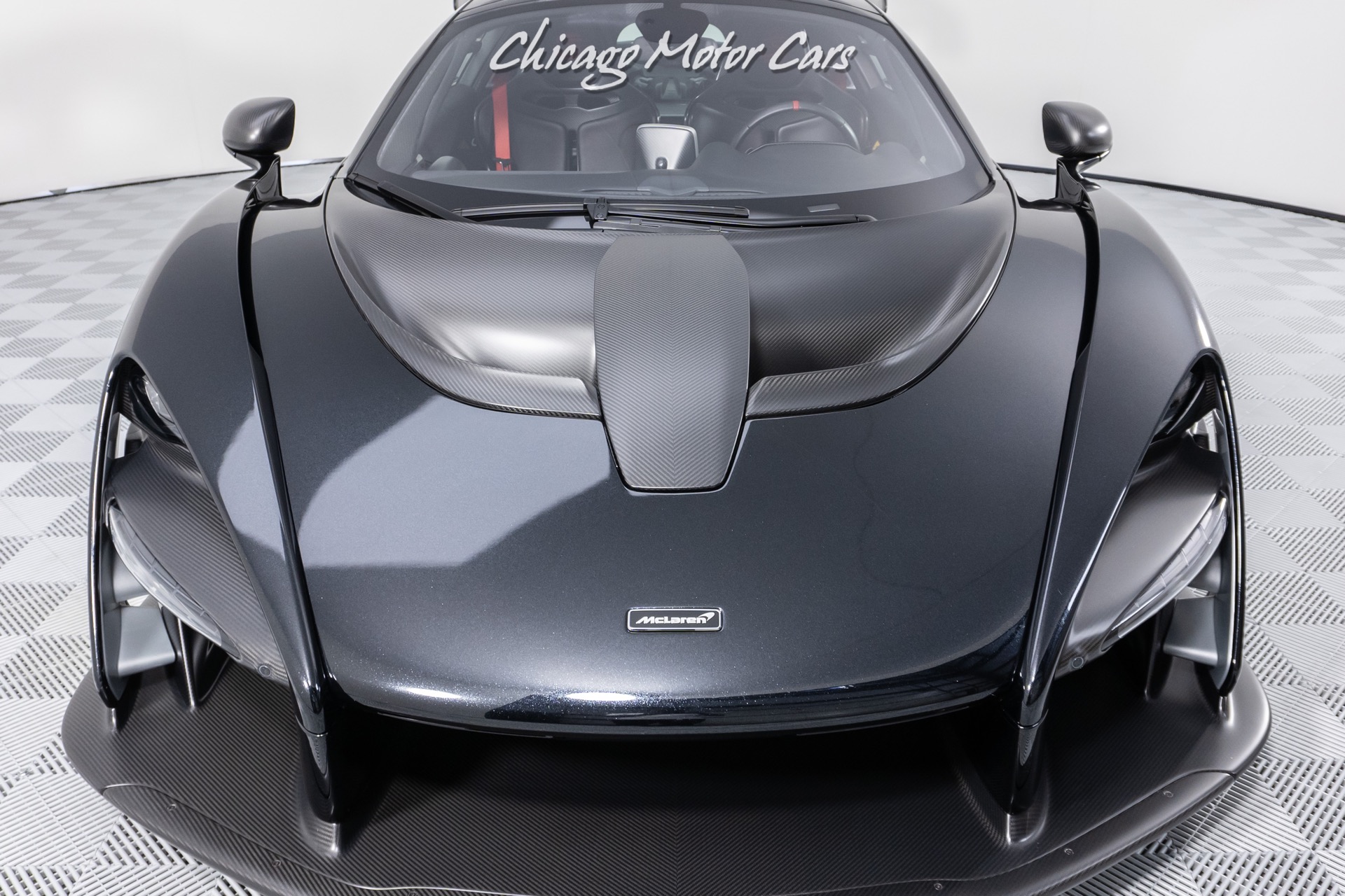 Used-2019-McLaren-Senna-Coupe-ONLY-553-Miles-MSO-Diamond-Black-TONS-of-Carbon-35-OF-500-MADE-RARE