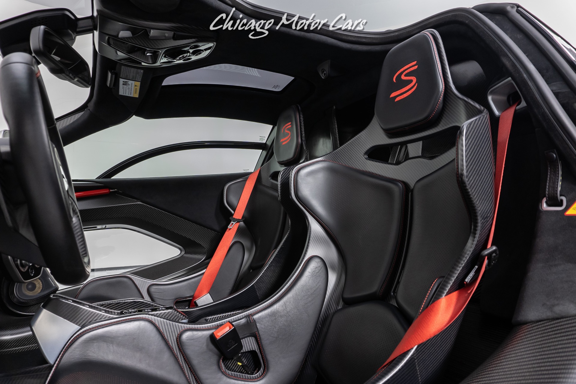 Used-2019-McLaren-Senna-Coupe-ONLY-553-Miles-MSO-Diamond-Black-TONS-of-Carbon-35-OF-500-MADE-RARE