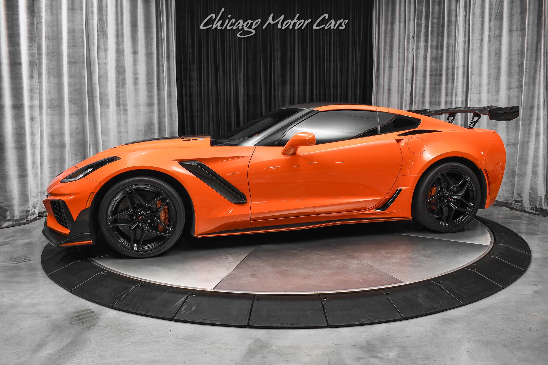 Used-2019-Chevrolet-Corvette-ZR1-3ZR-Coupe-ZTK-Performance-Pkg-Sebring-Orange-Design-Pkg-LOW-Miles