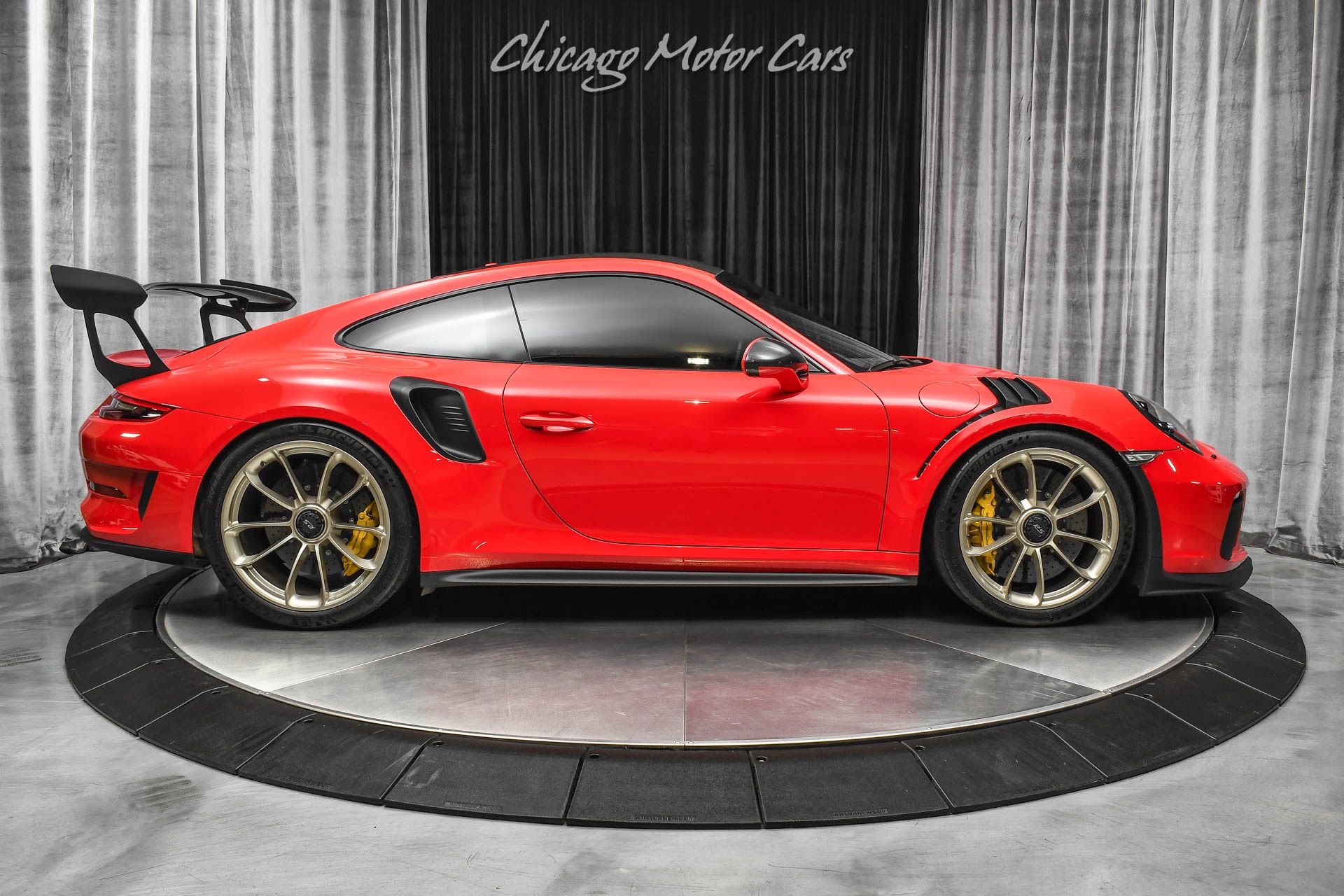 Used-2019-Porsche-911-GT3-RS-Weissach-Coupe-Front-Axle-Lift-PCCB-GMG-Exhaust-Front-PPF-LOADED