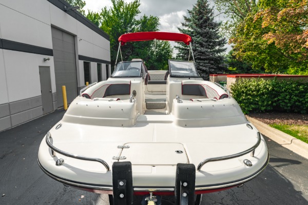 New 2022 Splendor 240 Platinum Bowrider-Mercruiser 6.2-12 Passenger-BRAND NEW for sale Sold at Chicago Motor Cars in West Chicago IL 60185 3