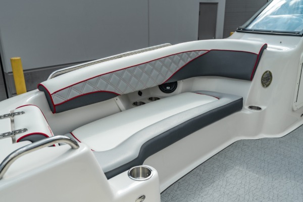 New-2022-Splendor-240-Platinum-Bowrider-Mercruiser-62-12-Passenger-BRAND-NEW
