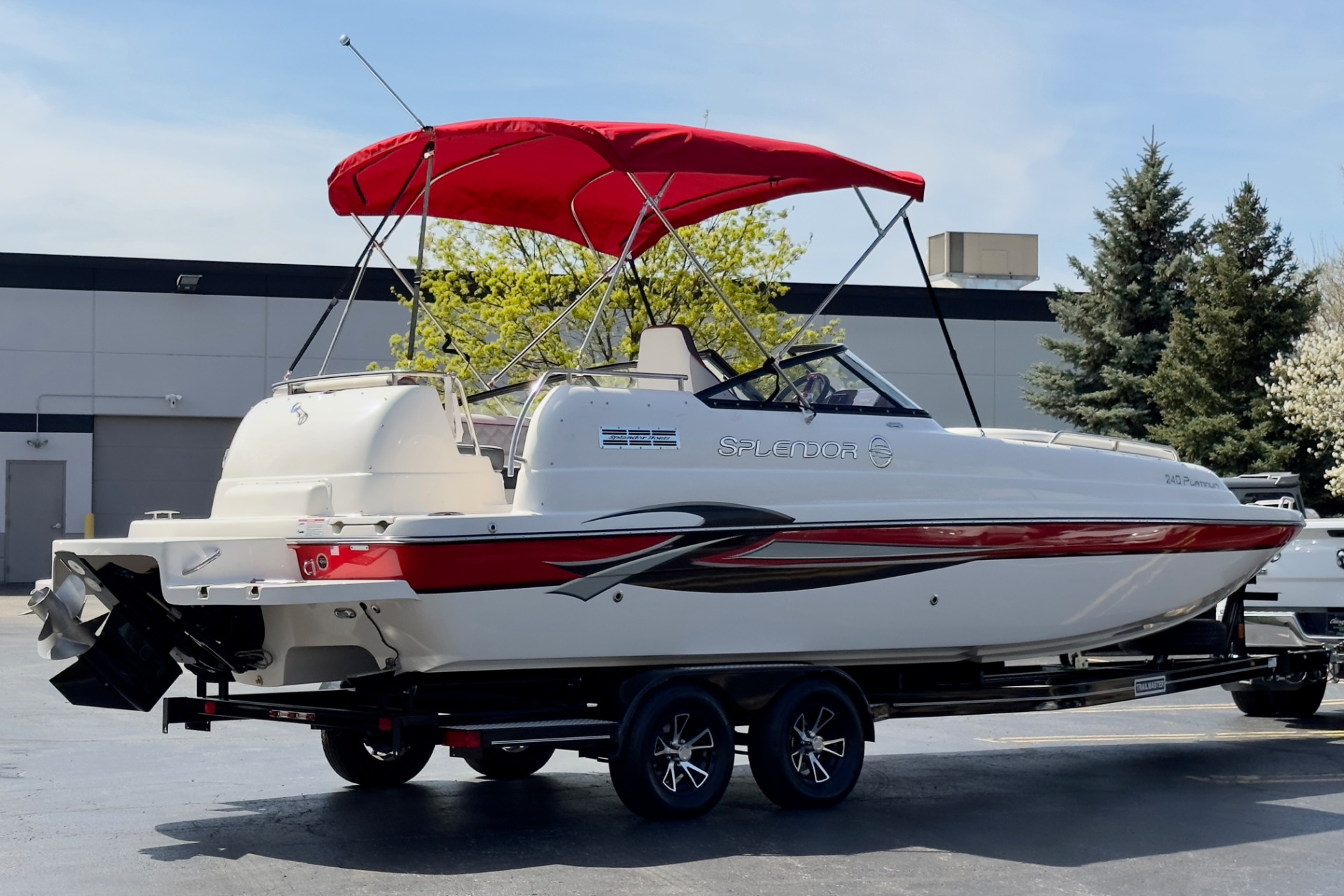 New-2022-Splendor-240-Platinum-Bowrider-Mercruiser-62-12-Passenger-BRAND-NEW