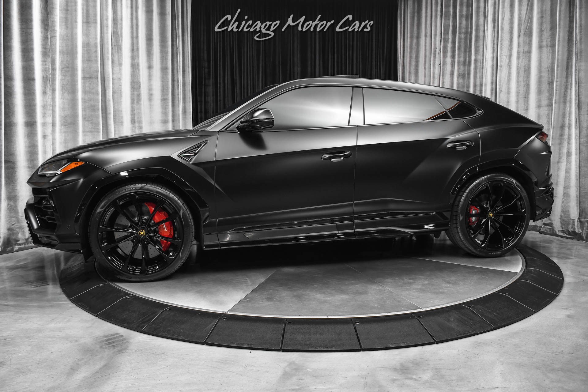 Used 2022 Lamborghini Urus ONLY 338 Miles! Factory Matte Black