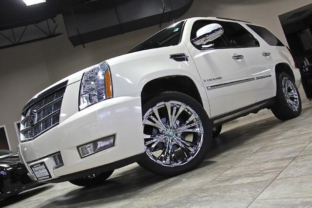 New-2008-Cadillac-Escalade-Platinum-AWD