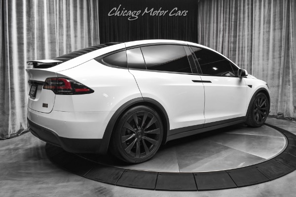 Used 2022 Tesla Model X Plaid SUV Pearl White! Only 7k Miles! Autopilot! Turbine Wheels! 6-Seater! for sale Sold at Chicago Motor Cars in West Chicago IL 60185 5