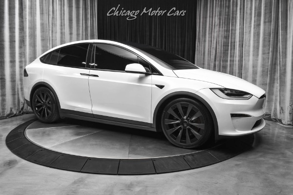 Used 2022 Tesla Model X Plaid SUV Pearl White! Only 7k Miles! Autopilot! Turbine Wheels! 6-Seater! for sale Sold at Chicago Motor Cars in West Chicago IL 60185 6