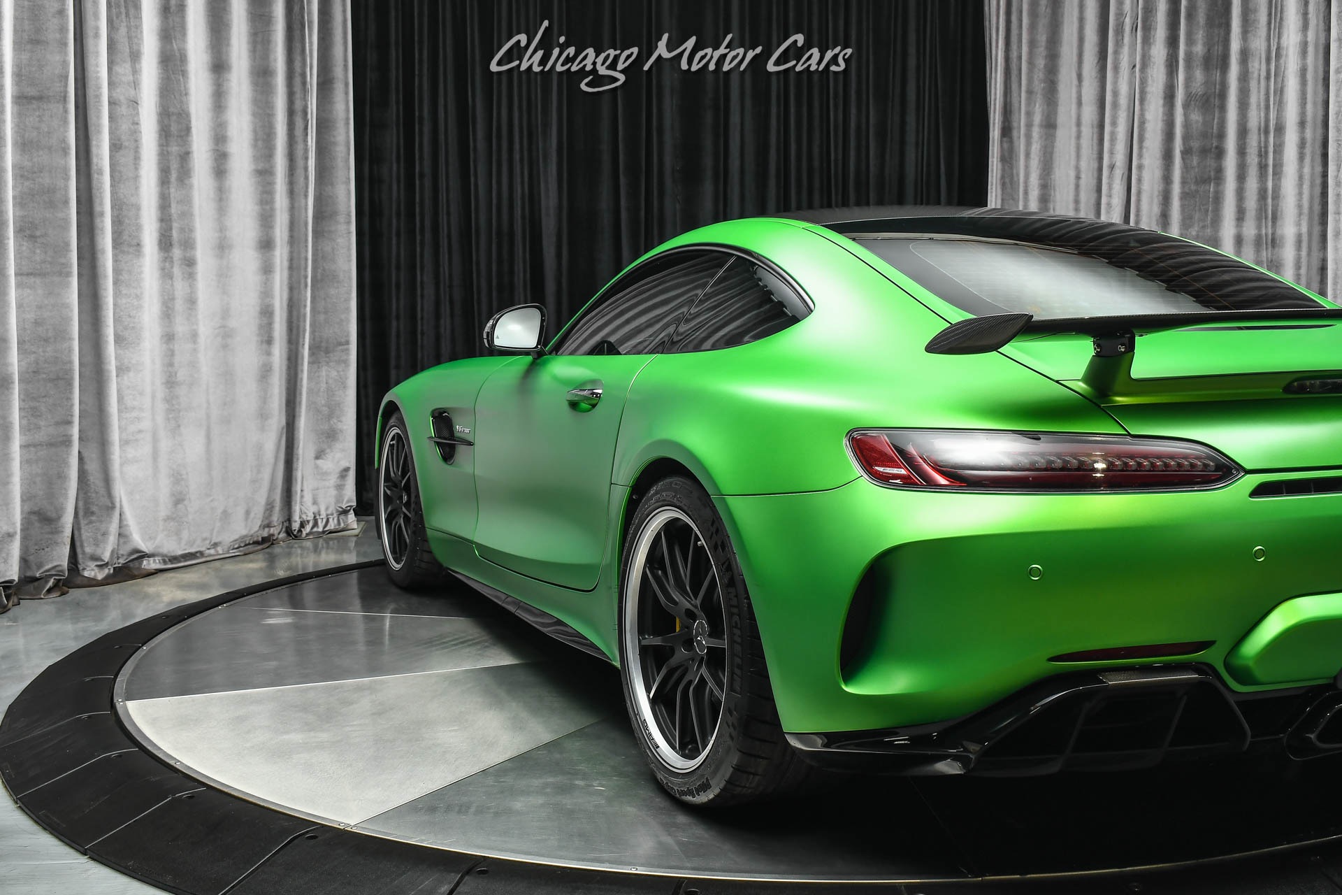 Used-2020-Mercedes-Benz-AMG-GTR-Coupe-Green-Hell-Magno-Exclusive-Interior-Carbon-Fiber-Pkg-II-PPF