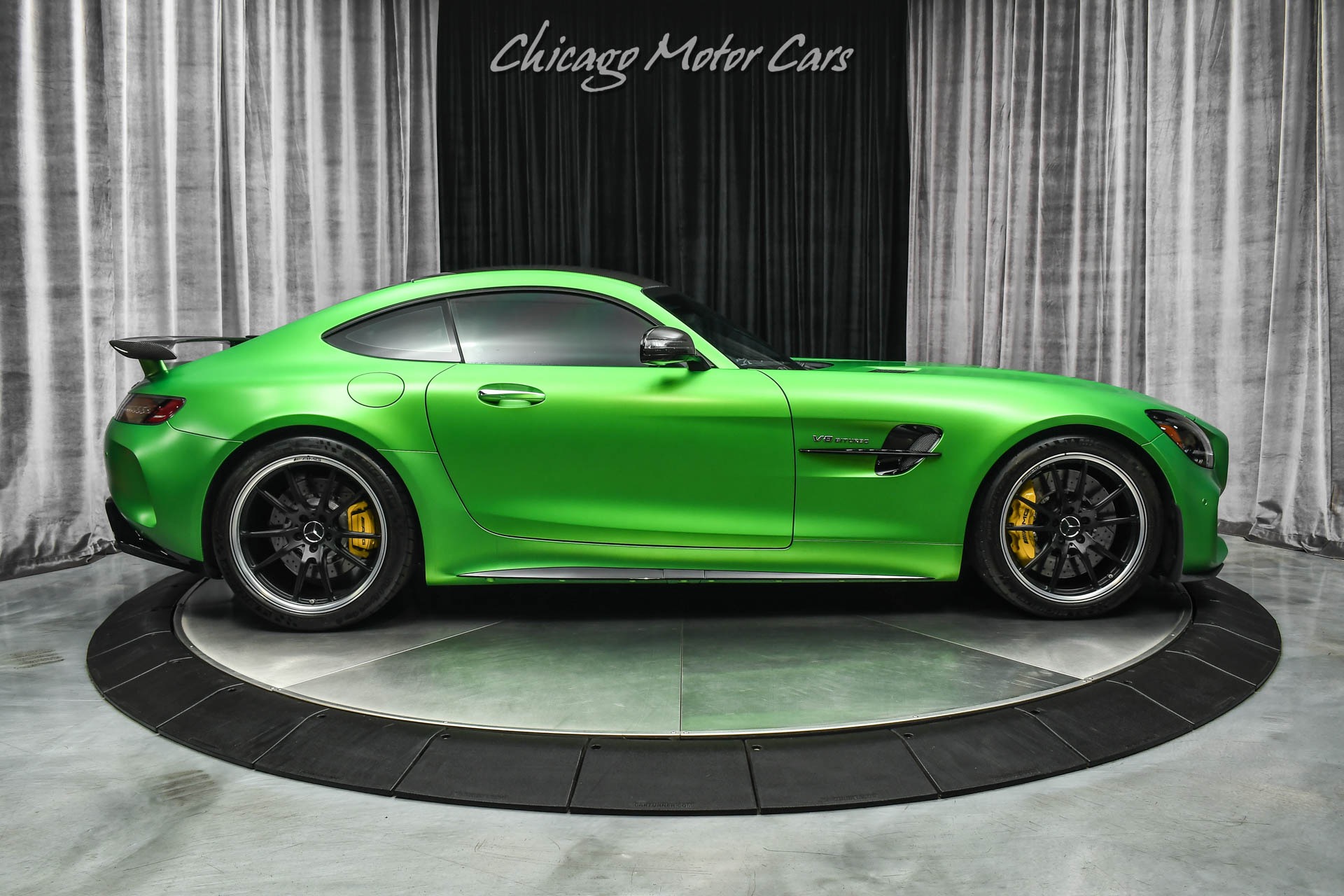 Used-2020-Mercedes-Benz-AMG-GTR-Coupe-Green-Hell-Magno-Exclusive-Interior-Carbon-Fiber-Pkg-II-PPF