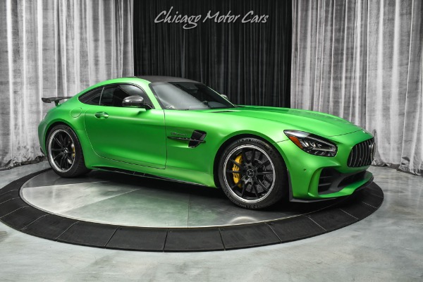Used 2020 Mercedes-Benz AMG GTR Coupe Green Hell Magno! Exclusive Interior! Carbon Fiber Pkg II PPF! for sale Sold at Chicago Motor Cars in West Chicago IL 60185 6