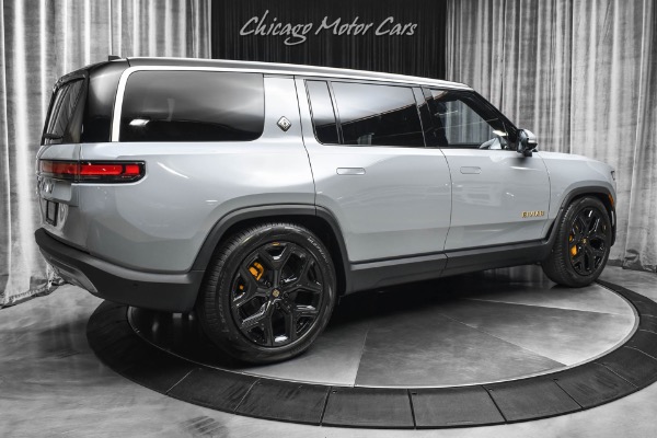 Used 2022 Rivian R1S Launch Edition SUV ONLY 100 Miles! One of The Only R1S Available! LOADED for sale Sold at Chicago Motor Cars in West Chicago IL 60185 5