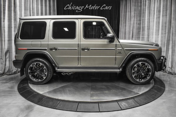 Used-2021-Mercedes-Benz-G63-AMG-4Matic-SUV-2k-Miles-G-Manufaktur-Interior-Matte-Paint-Carbon-Fiber