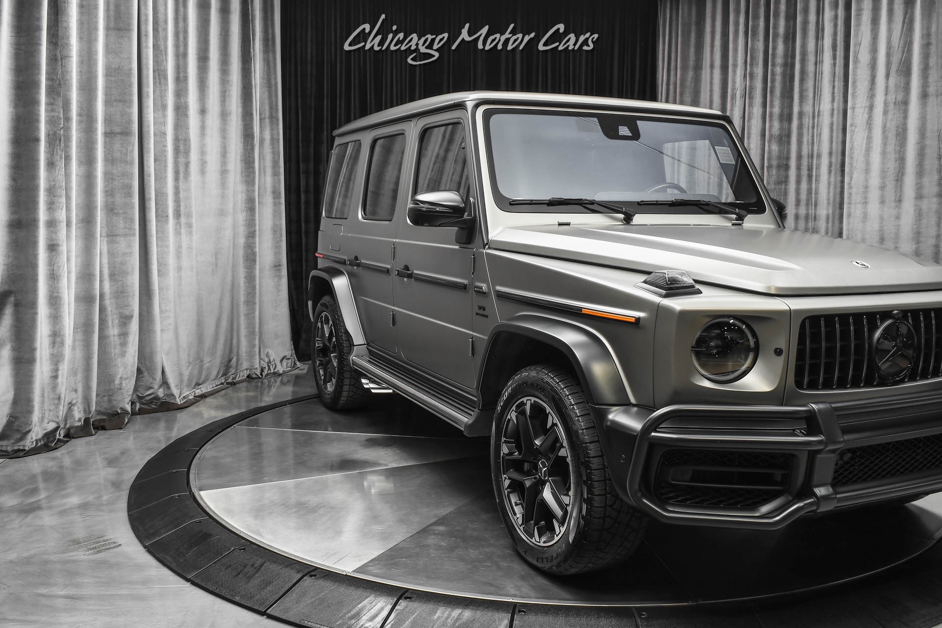 Used-2021-Mercedes-Benz-G63-AMG-4Matic-SUV-2k-Miles-G-Manufaktur-Interior-Matte-Paint-Carbon-Fiber