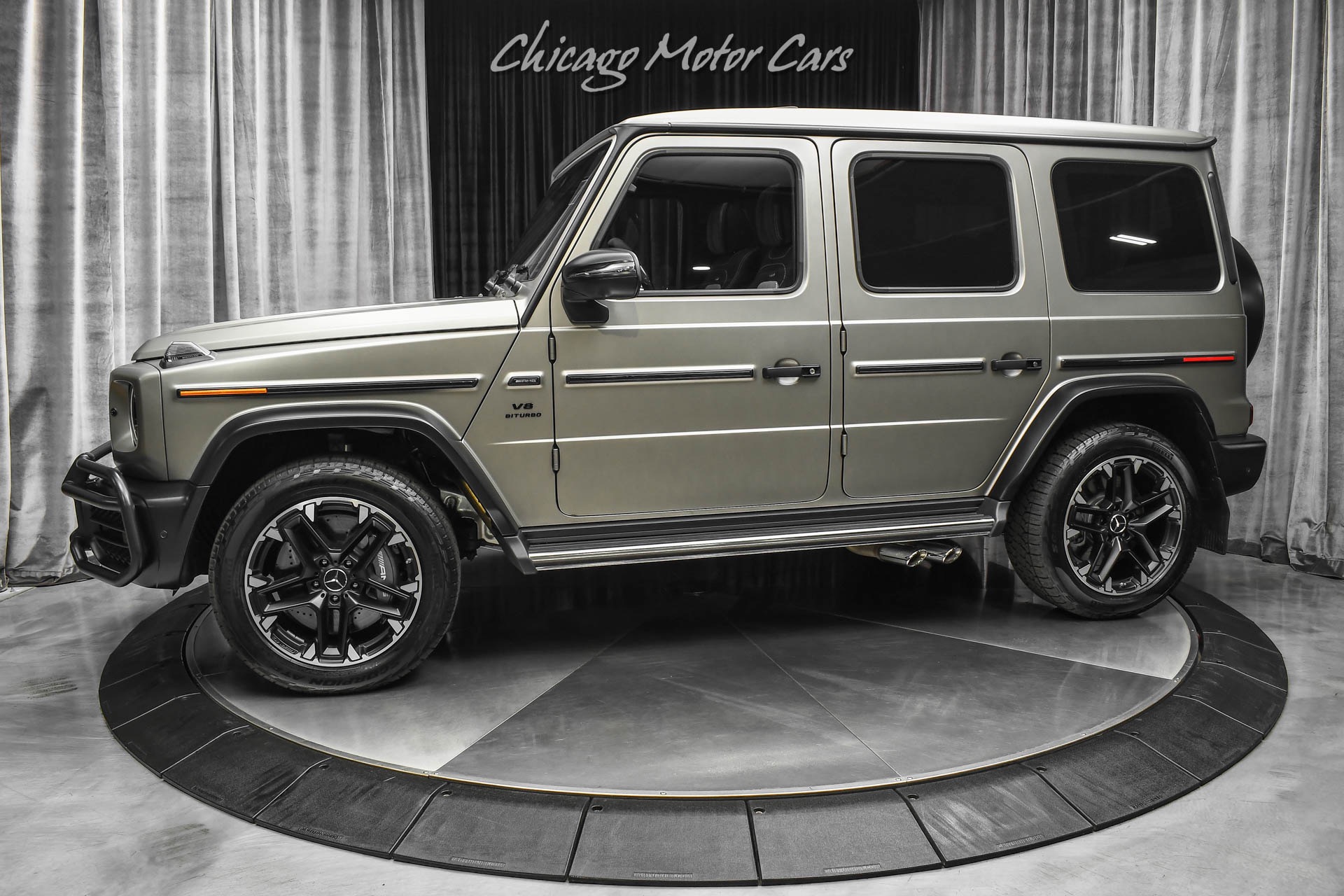 Used-2021-Mercedes-Benz-G63-AMG-4Matic-SUV-LOW-Miles-G-Manufaktur-Interior-Factory-Matte-Paint-LOADED