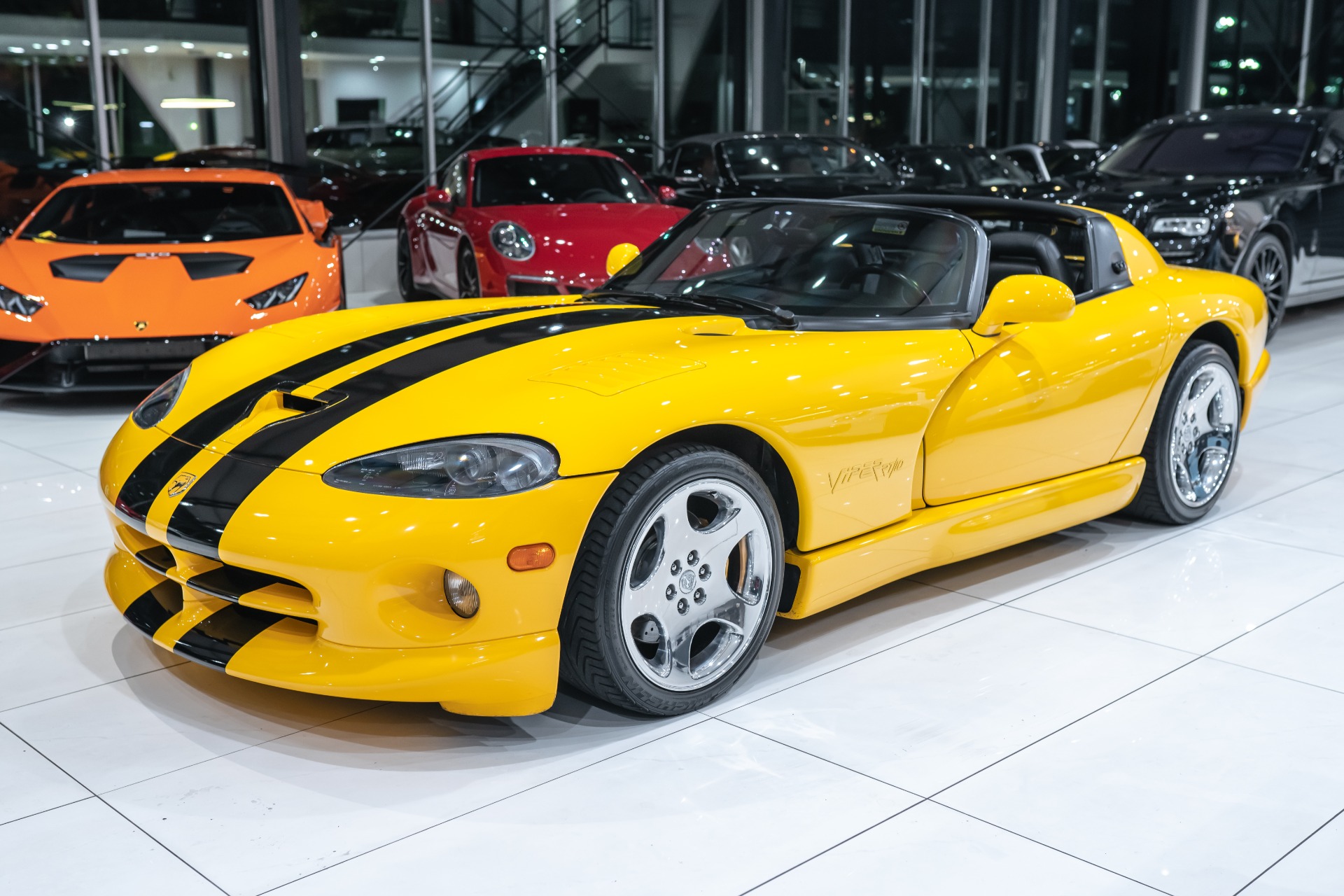 Used-2002-Dodge-Viper-RT10-Race-Yellow-over-Black-Clean-Carfax-BLUETOOTH-XM-RADIO