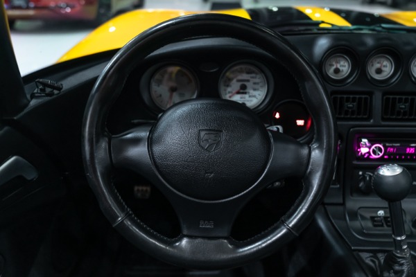 Used-2002-Dodge-Viper-RT10-Race-Yellow-over-Black-Clean-Carfax-BLUETOOTH-XM-RADIO