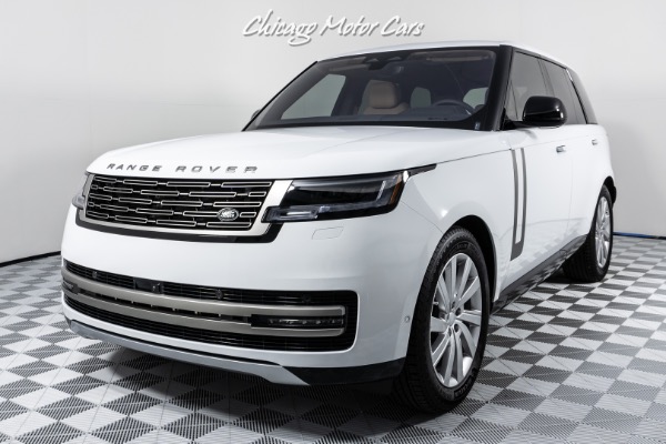 Used 2023 Land Rover Range Rover P400 SE all wheel steering! soft close doors only 45 miles! Loaded! for sale Sold at Chicago Motor Cars in West Chicago IL 60185 5