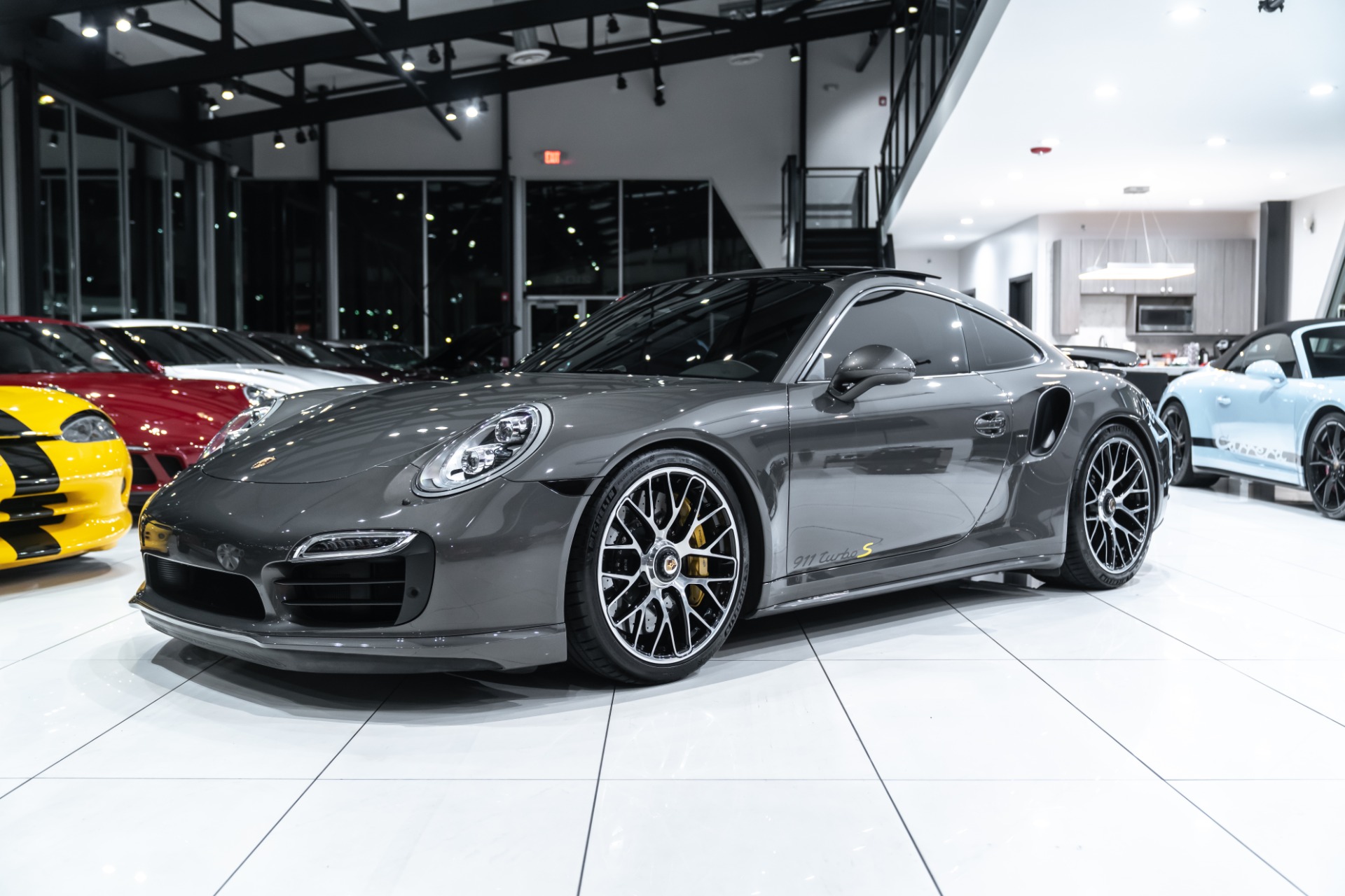 Used-2015-Porsche-911-Turbo-S-Coupe-Tial-68MM-VTG-Turbos-Supporting-Mods-w-Receipts