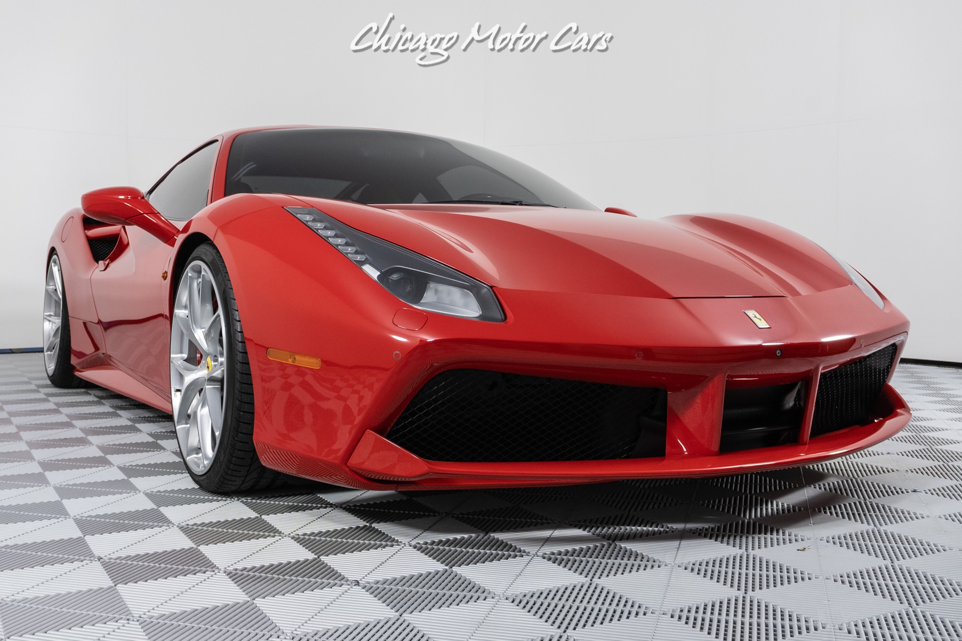 Used-2018-Ferrari-488-GTB-Daytona-Style-Seats-HRE-Wheels-Carbon-Fiber-Driving-Zone-Only-11K-Miles