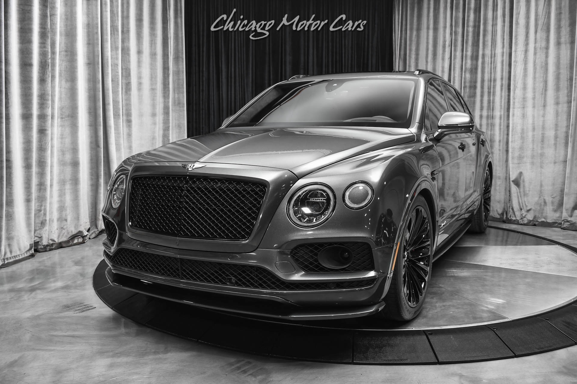 Used-2020-Bentley-Bentayga-Speed-SUV-Touring-Spec-Blackline-Spec-Comfort-Seat-Spec-Carbon-Fiber