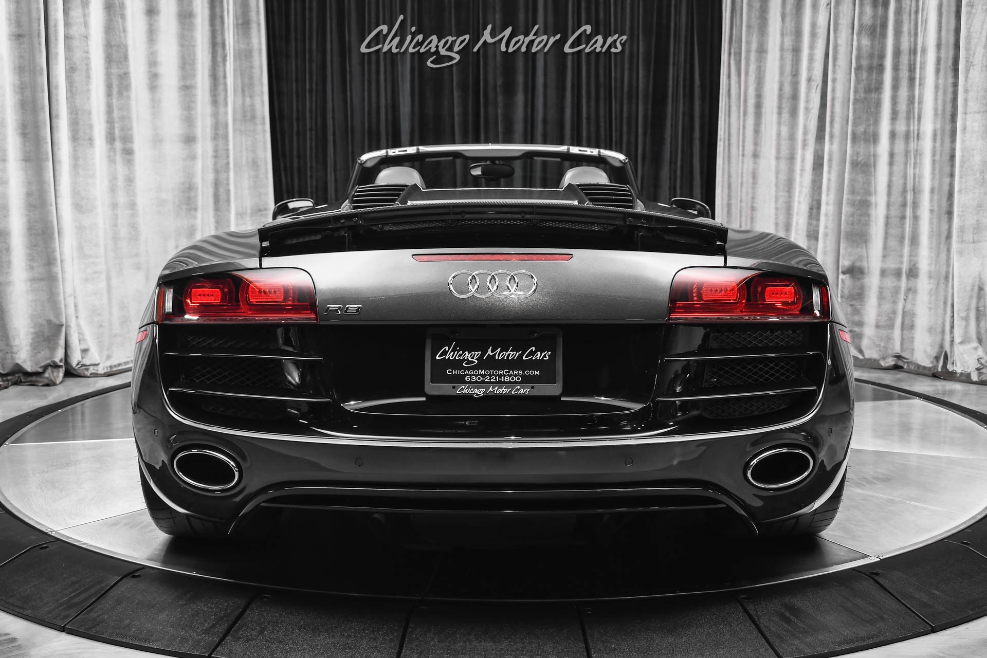 Used-2011-Audi-R8-52-quattro-Spyder-B-O-Audio-Audi-NAV-Plus-Upgraded-Exhaust