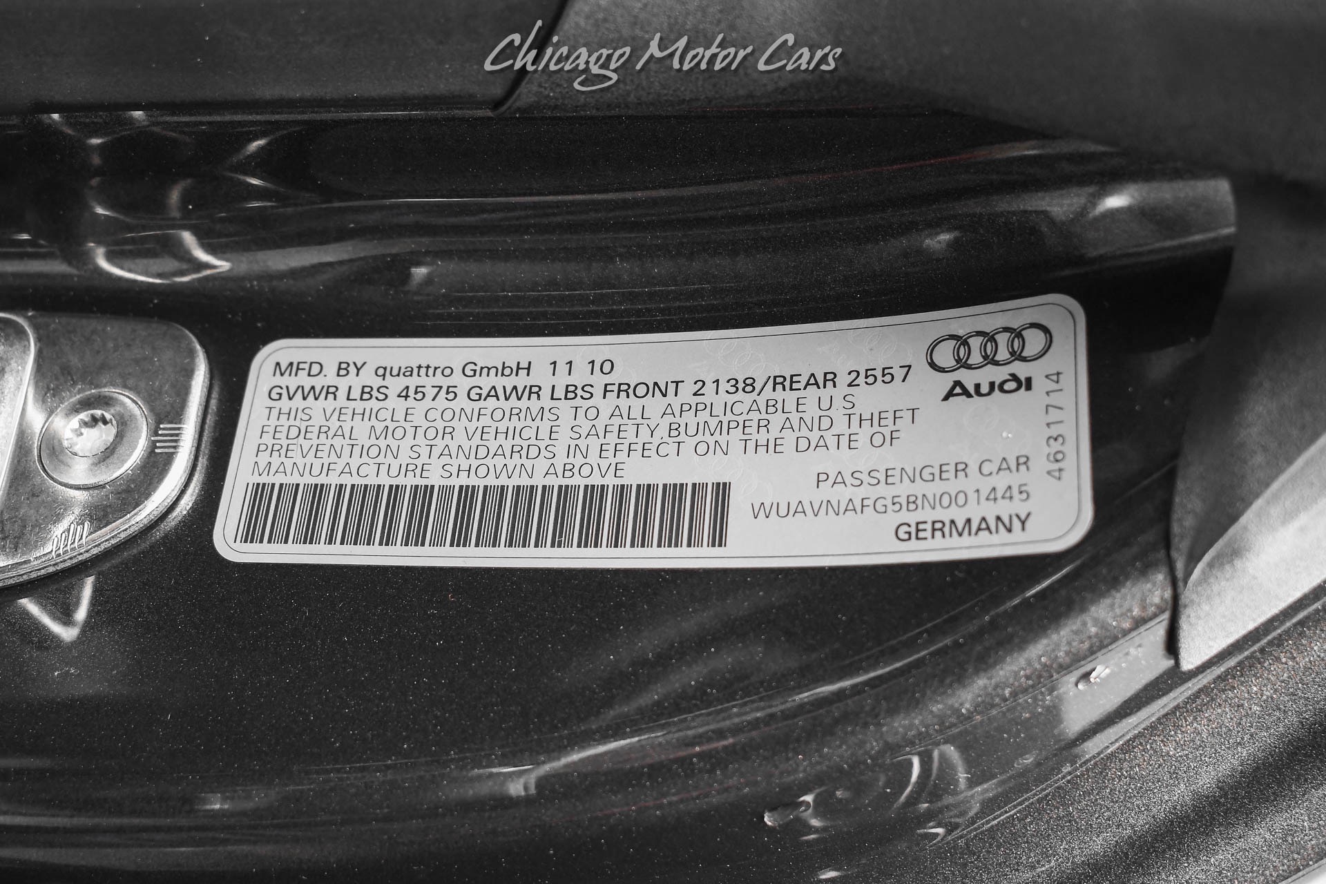 Used-2011-Audi-R8-52-quattro-Spyder-B-O-Audio-Audi-NAV-Plus-Upgraded-Exhaust
