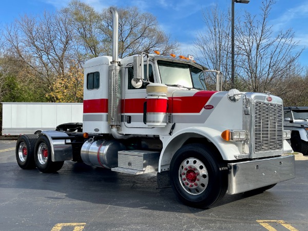 Used 2007 Peterbilt 378 Sleeper - Cummins ISX15 - 475 HP - 15 Speed Manual for sale Sold at Chicago Motor Cars in West Chicago IL 60185 3