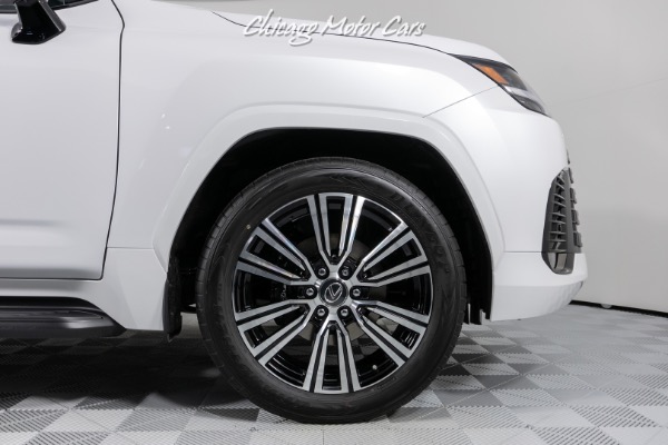 Used-2022-Lexus-LX600-Luxury-3rd-Row-SUV-power-moonroof-active-height-control-Only-13-Miles