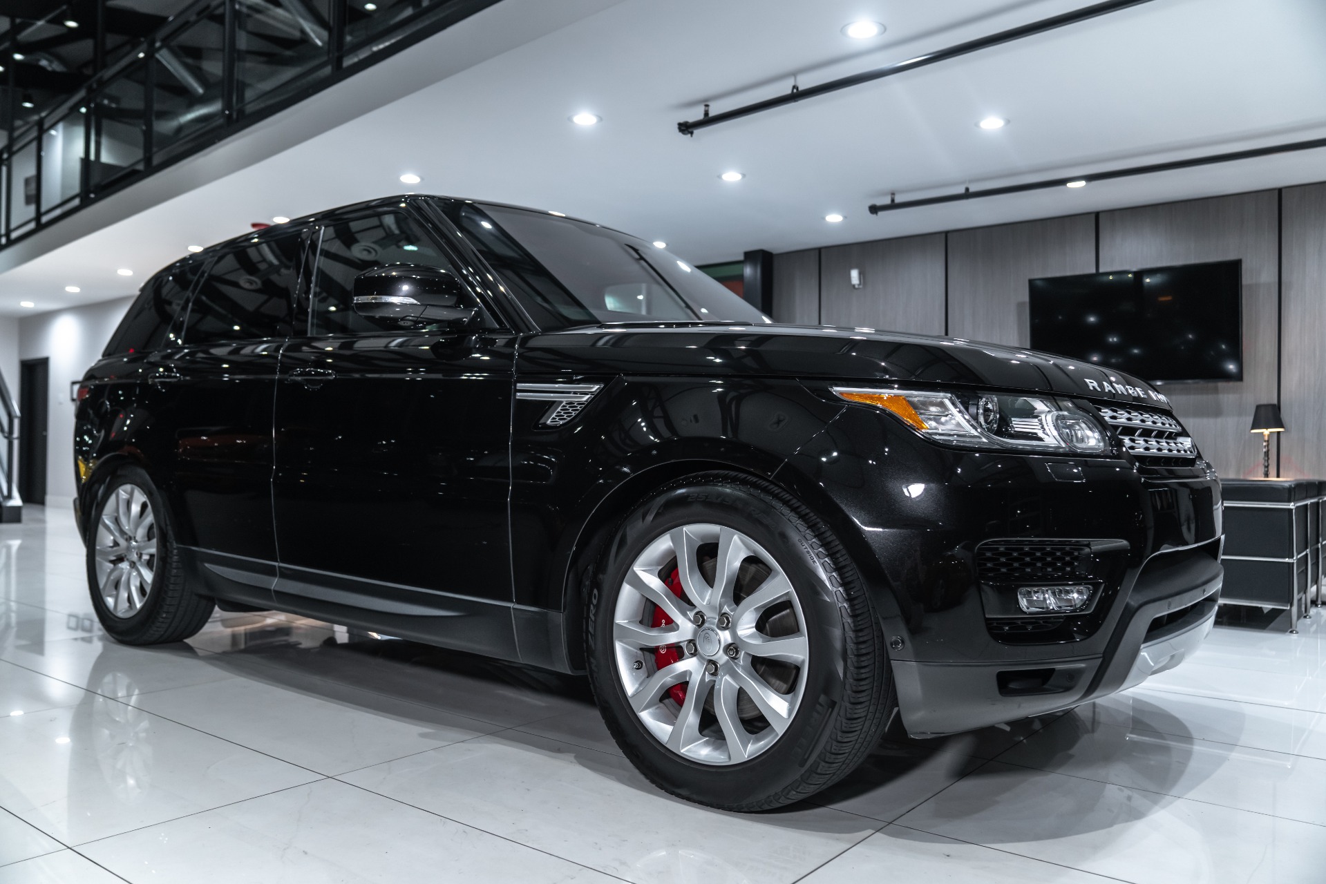 Used-2016-Land-Rover-Range-Rover-Sport-Supercharged-Dynamic-Response-Meridian-Premium-Audio-Driver-Assist-Package