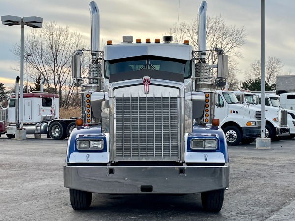 Used 2006 Kenworth W900 Day Cab - CAT C15 ACERT - 450 Horsepower -10 Speed Manual - WET KIT for sale Sold at Chicago Motor Cars in West Chicago IL 60185 2