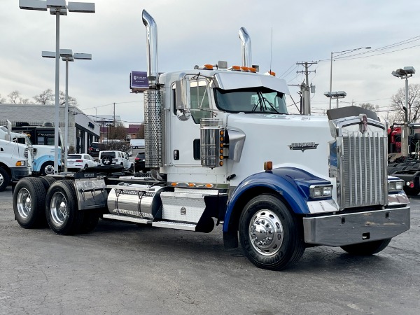 Used 2006 Kenworth W900 Day Cab - CAT C15 ACERT - 450 Horsepower -10 Speed Manual - WET KIT for sale Sold at Chicago Motor Cars in West Chicago IL 60185 3