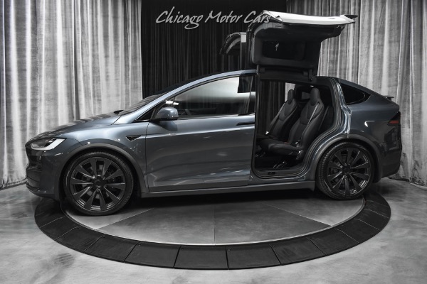 Used 2022 Tesla Model X Plaid SUV Autopilot! ONLY 3,100 Miles! 22 Inch Turbine Wheels! Carbon Trim! for sale Sold at Chicago Motor Cars in West Chicago IL 60185 1