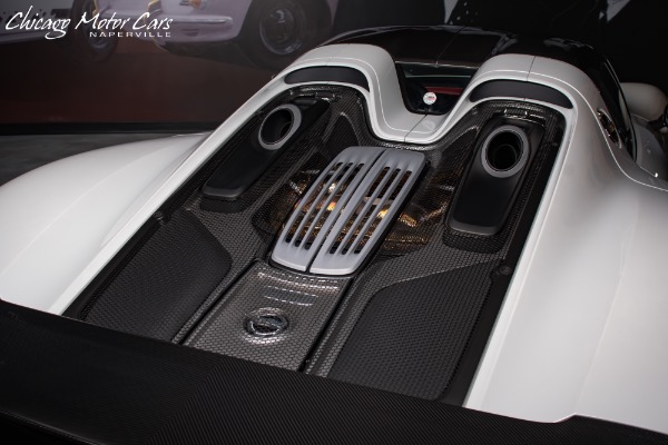 Used-2015-Porsche-918-Spyder-Only-1800-Miles-RARE-PTS-Pearl-White-Carbon-Fiber-Options-LOADED