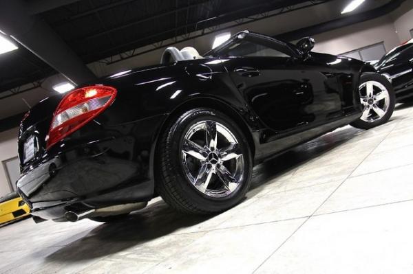 Used-2006-Mercedes-Benz-SLK-280