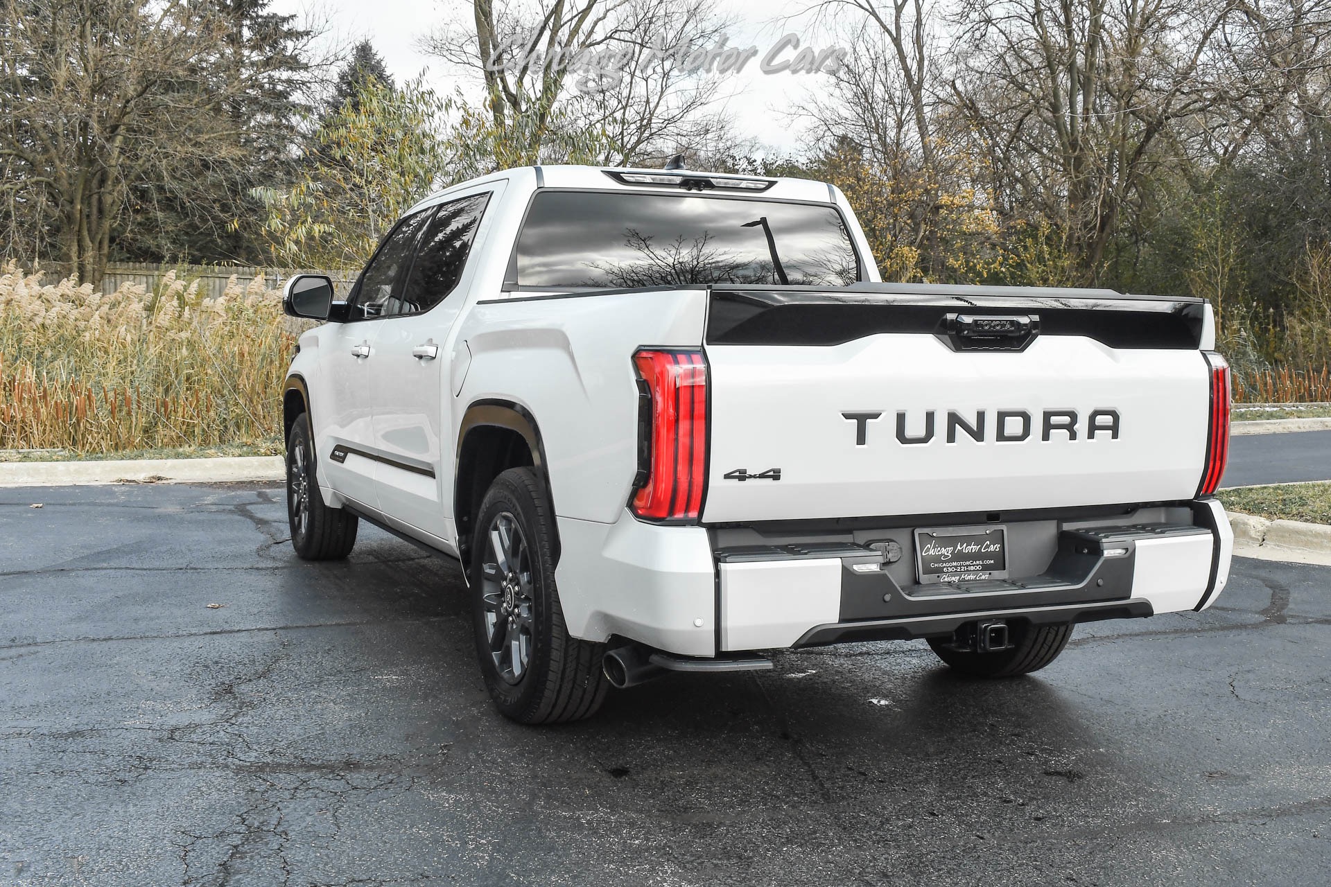 Used-2023-Toyota-Tundra-Platinum-HV-4X4-Pickup-I-FORCE-MAX-ADVANCE-Pkg-Special-Paint-LOADED